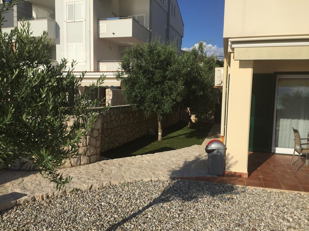 Apartments Andrea 斯塔拉诺瓦利亚 客房 照片