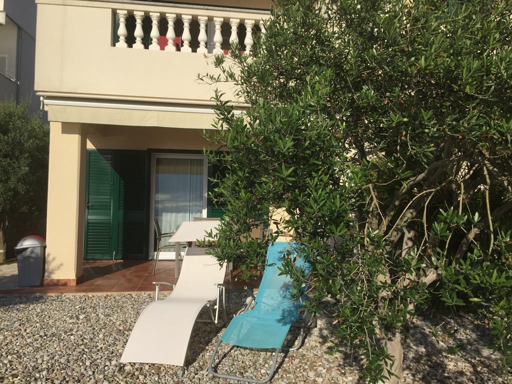 Apartments Andrea 斯塔拉诺瓦利亚 客房 照片